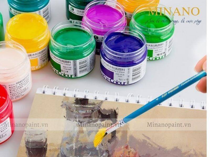 Tẩy vết sơn dầu bằng cách nào